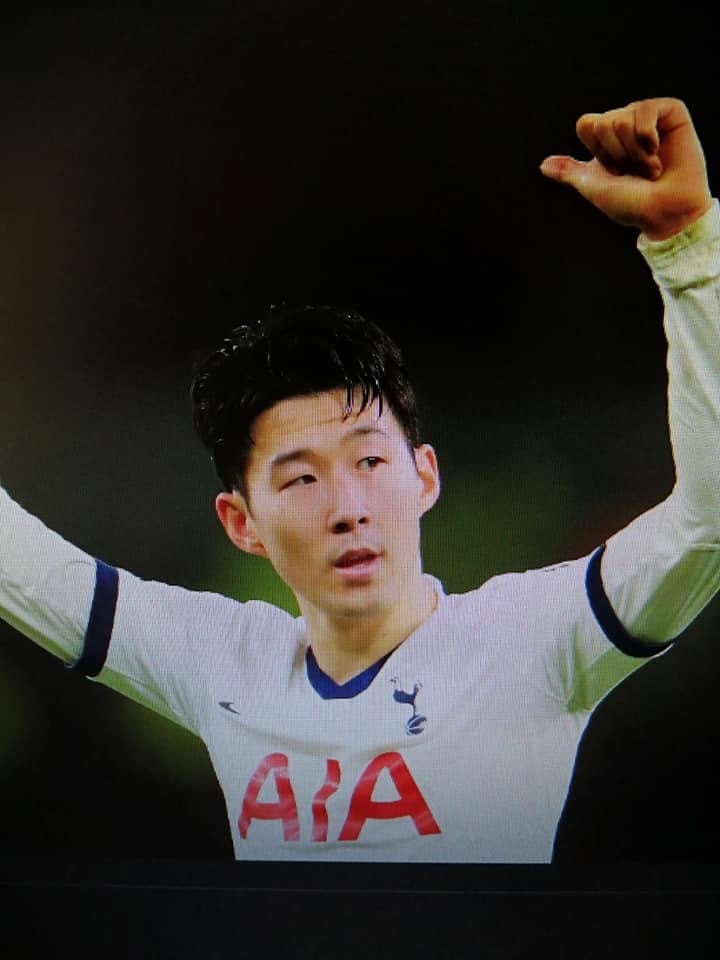 Signed Son Heung-min cap auction winner